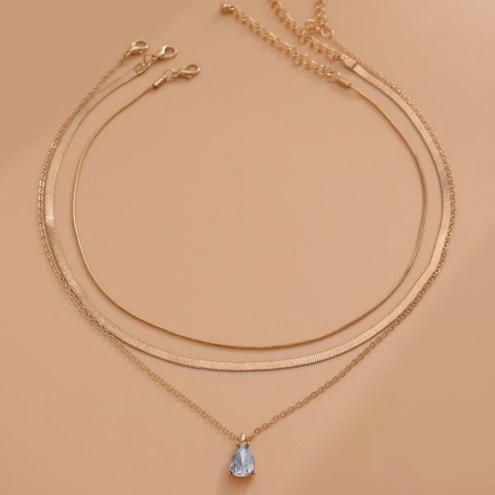 7/$35 Fold Color Chain Set of 3 Necklaces Snake Necklace - Picture 5 of 7